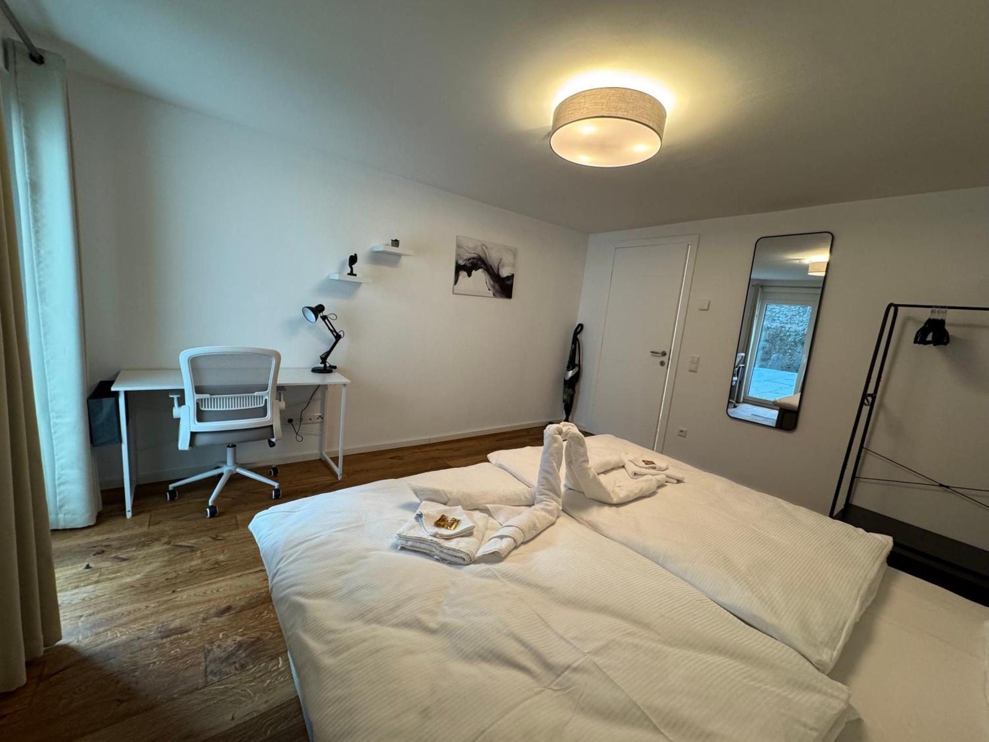 Prestige Apartments - Urban Lofts รอยท์ลิงเงน ภายนอก รูปภาพ