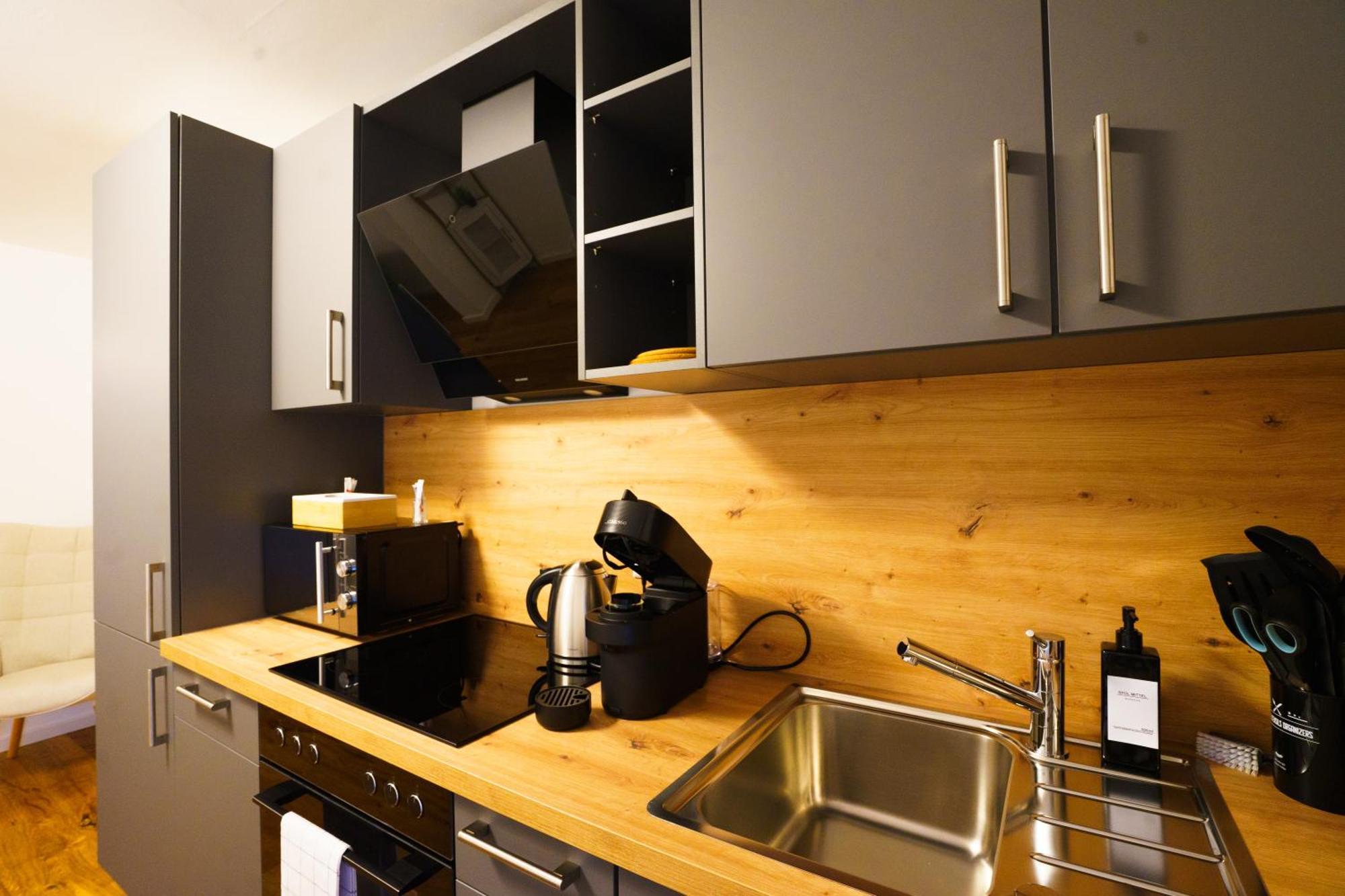 Prestige Apartments - Urban Lofts รอยท์ลิงเงน ภายนอก รูปภาพ